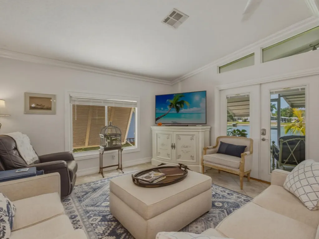 32 Covey Lane Naples FL 34114