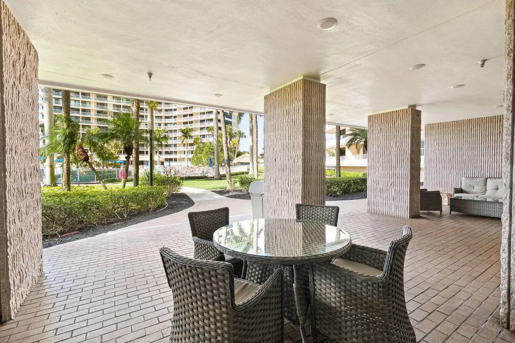 380 Seaview Court Marco Island FL 34145