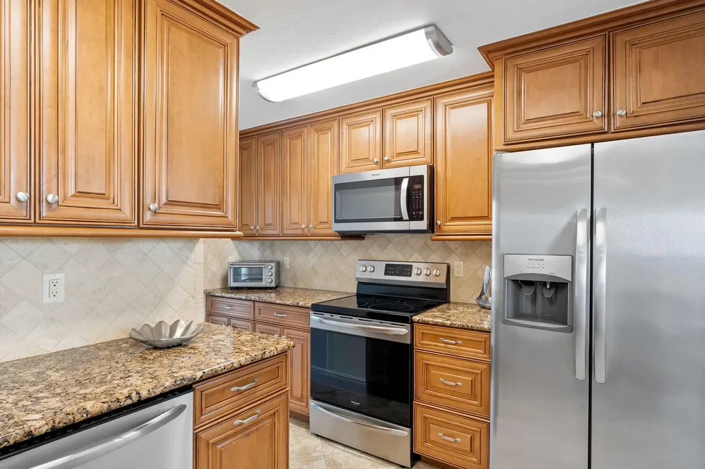 380 Seaview Court Marco Island FL 34145