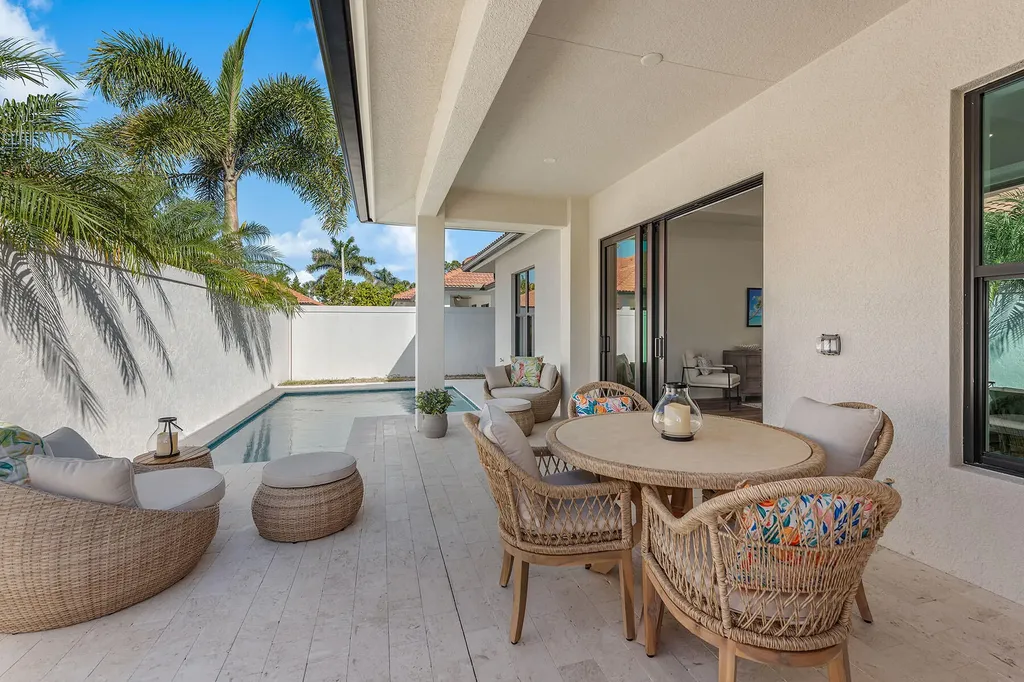 7968 Cordoba Place Naples FL 34113