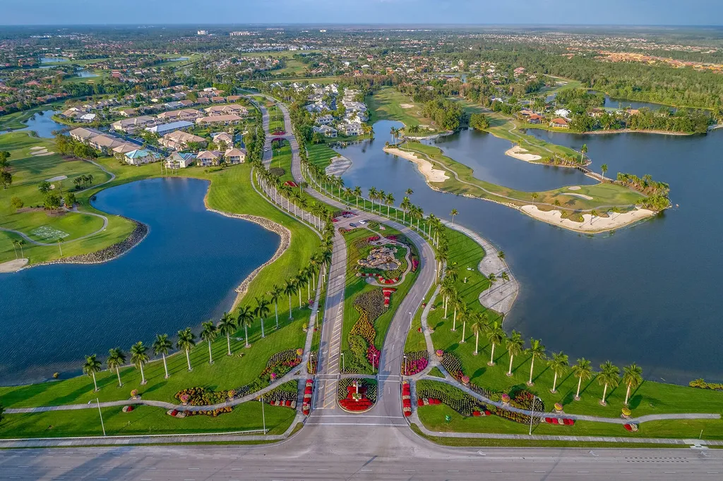 7968 Cordoba Place Naples FL 34113