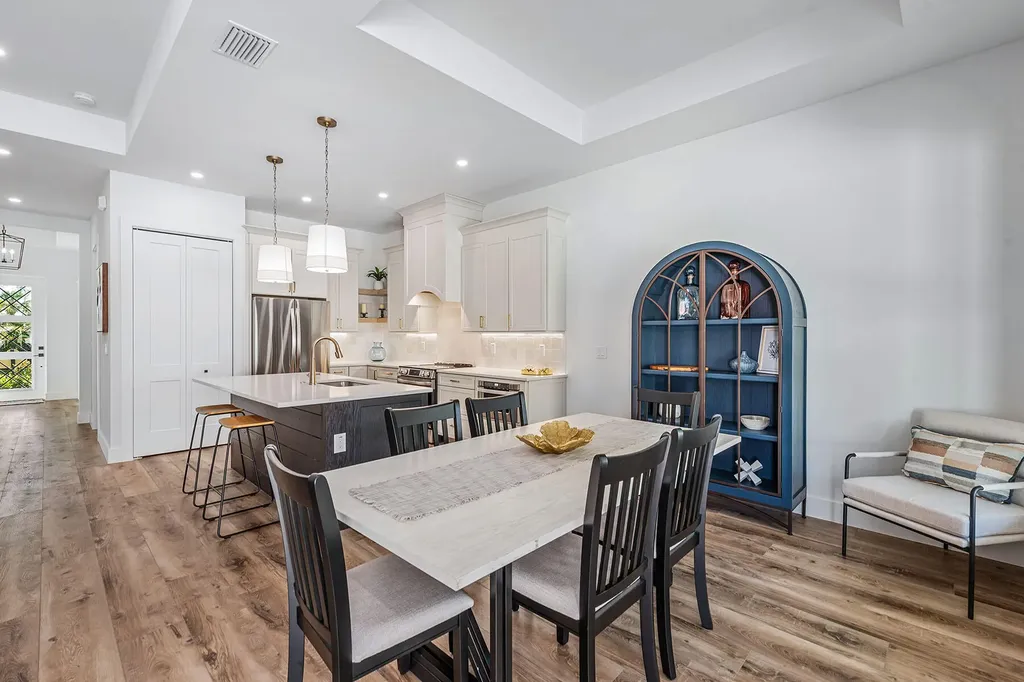 7968 Cordoba Place Naples FL 34113