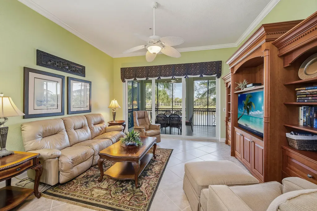 9288 Grassi Way Naples FL 34114