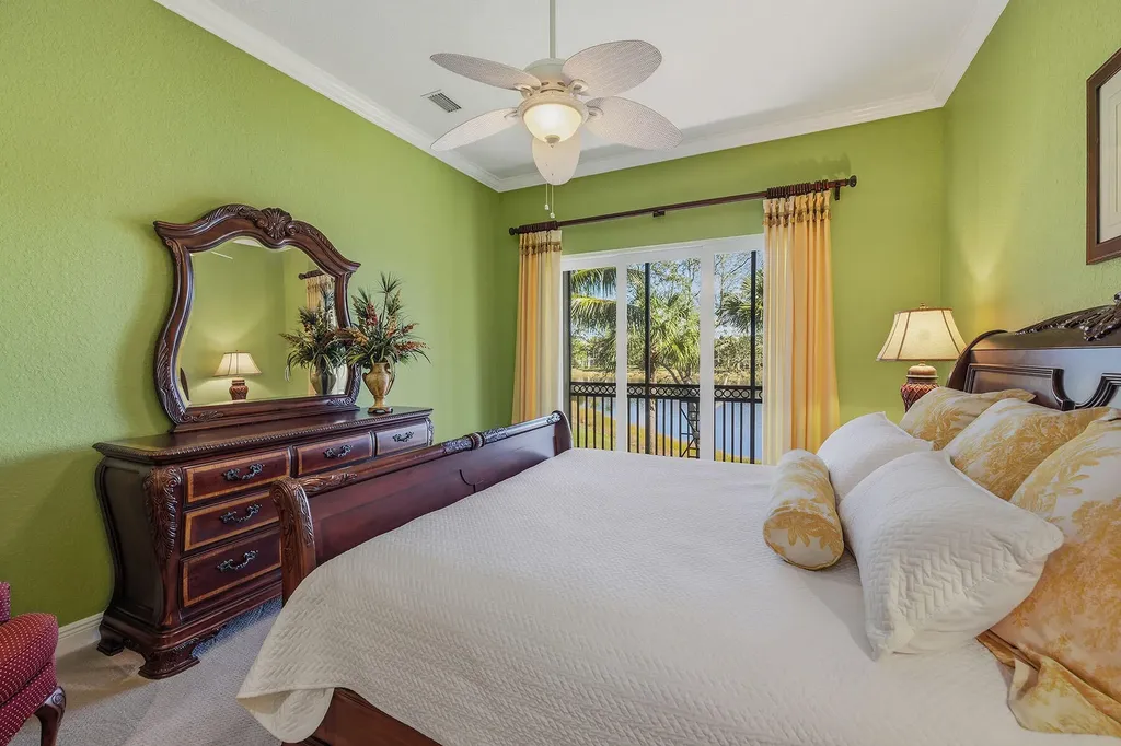 9288 Grassi Way Naples FL 34114