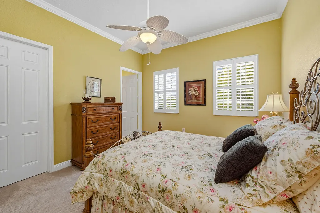 9288 Grassi Way Naples FL 34114