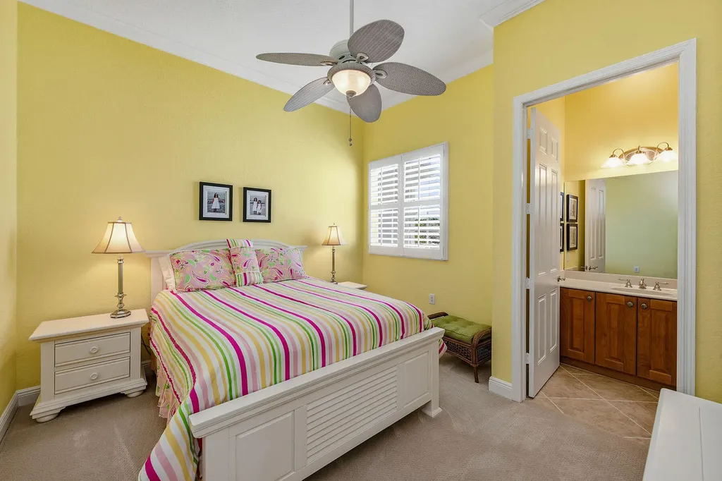 9288 Grassi Way Naples FL 34114