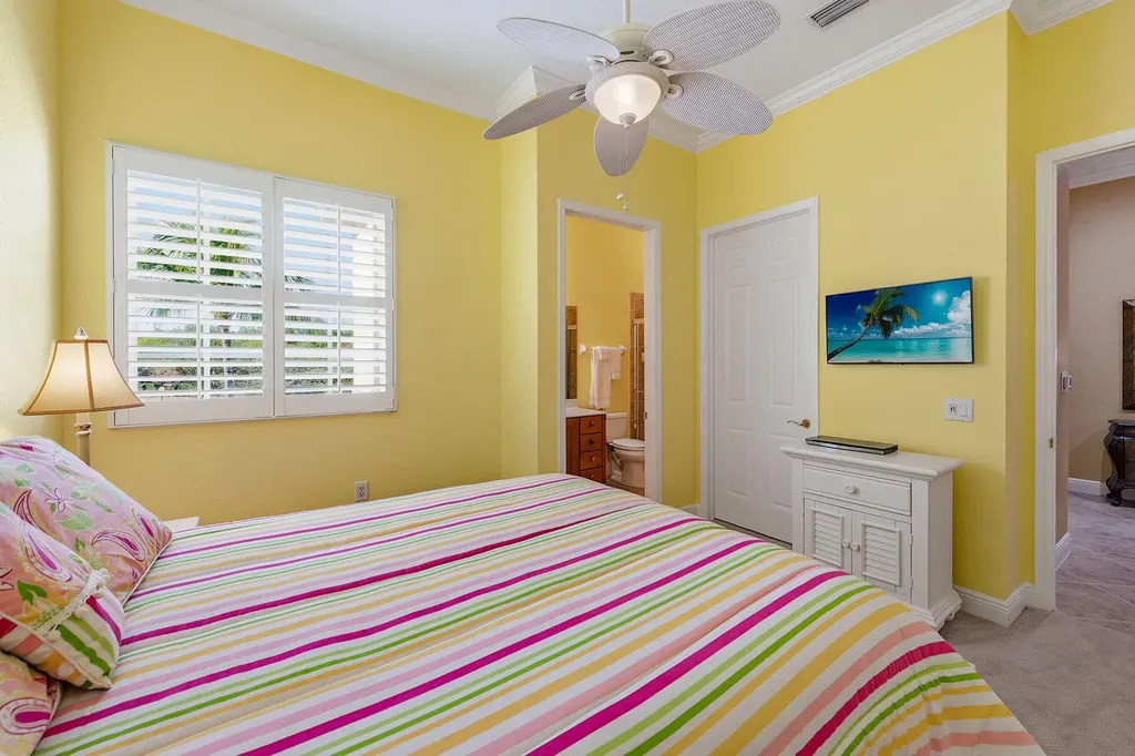 9288 Grassi Way Naples FL 34114