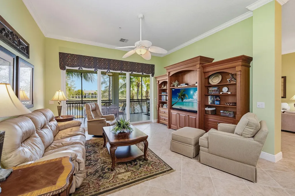 9288 Grassi Way Naples FL 34114