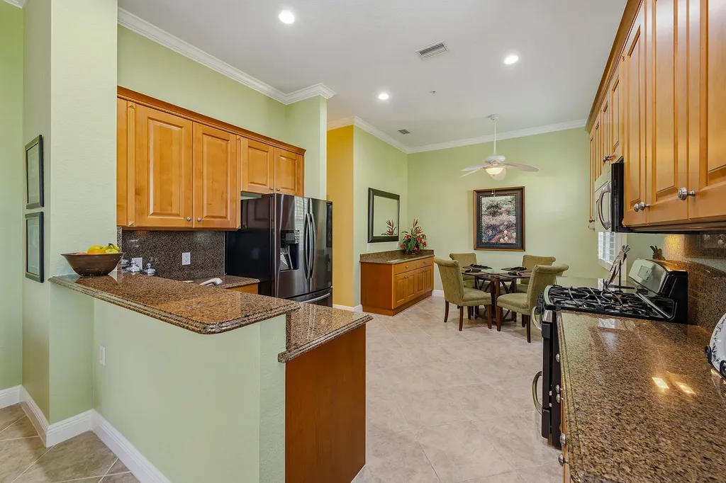 9288 Grassi Way Naples FL 34114