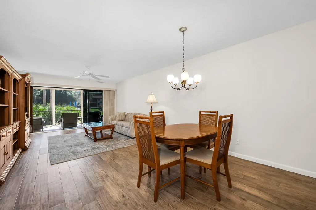 4955 Pepper Circle Naples FL 34113