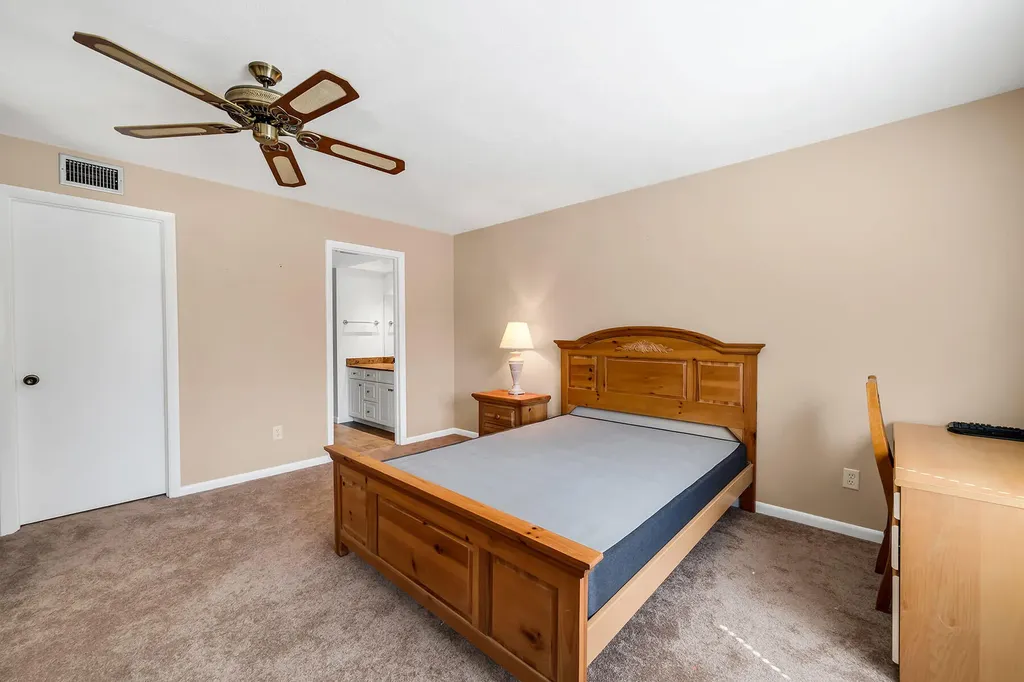 4955 Pepper Circle Naples FL 34113