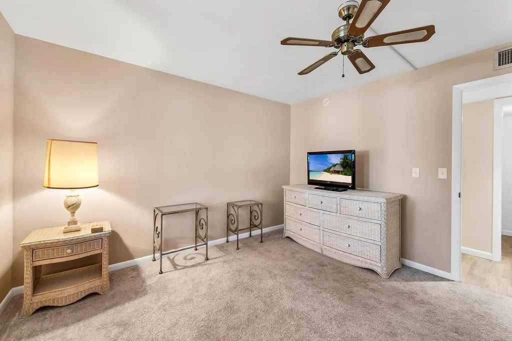 4955 Pepper Circle Naples FL 34113