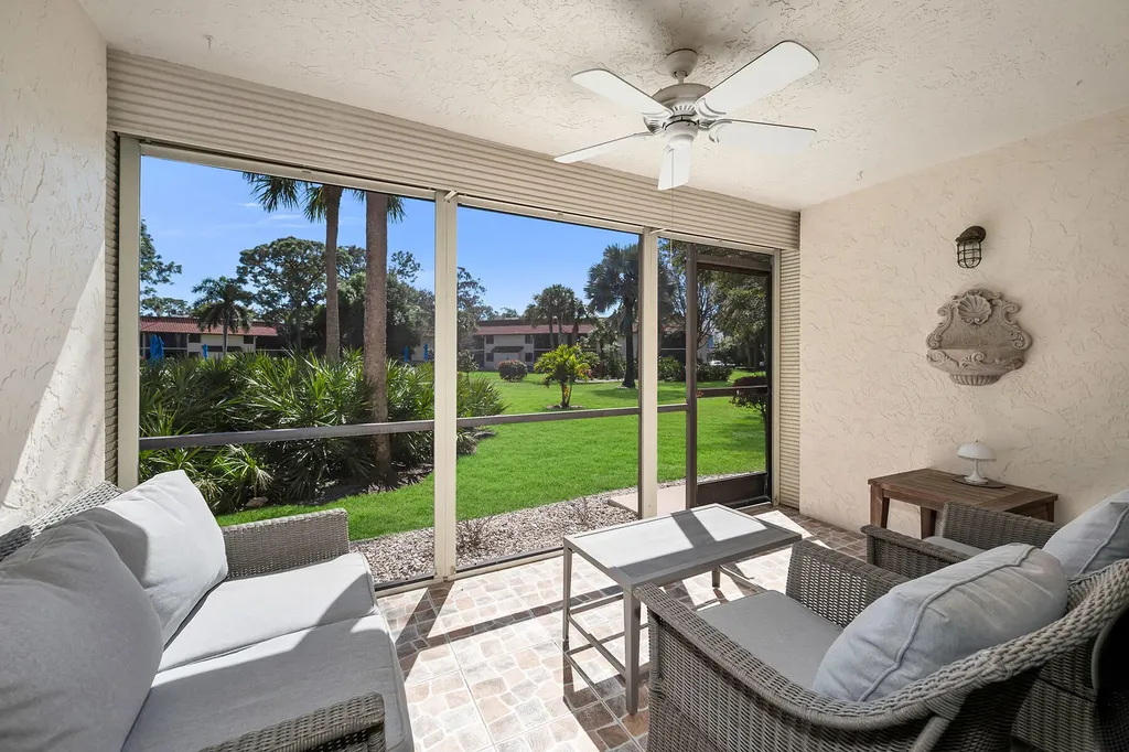 4955 Pepper Circle Naples FL 34113