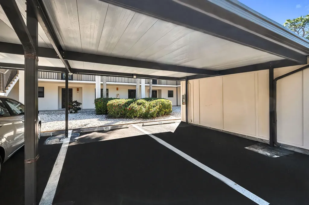 4955 Pepper Circle Naples FL 34113