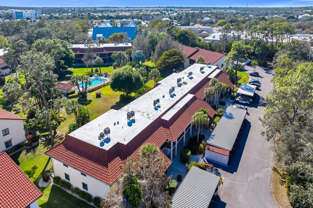 4955 Pepper Circle Naples FL 34113