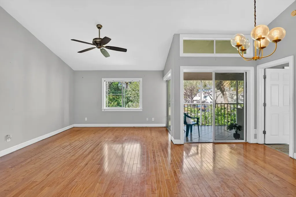 2810 Citrus Lake Drive Naples FL 34109