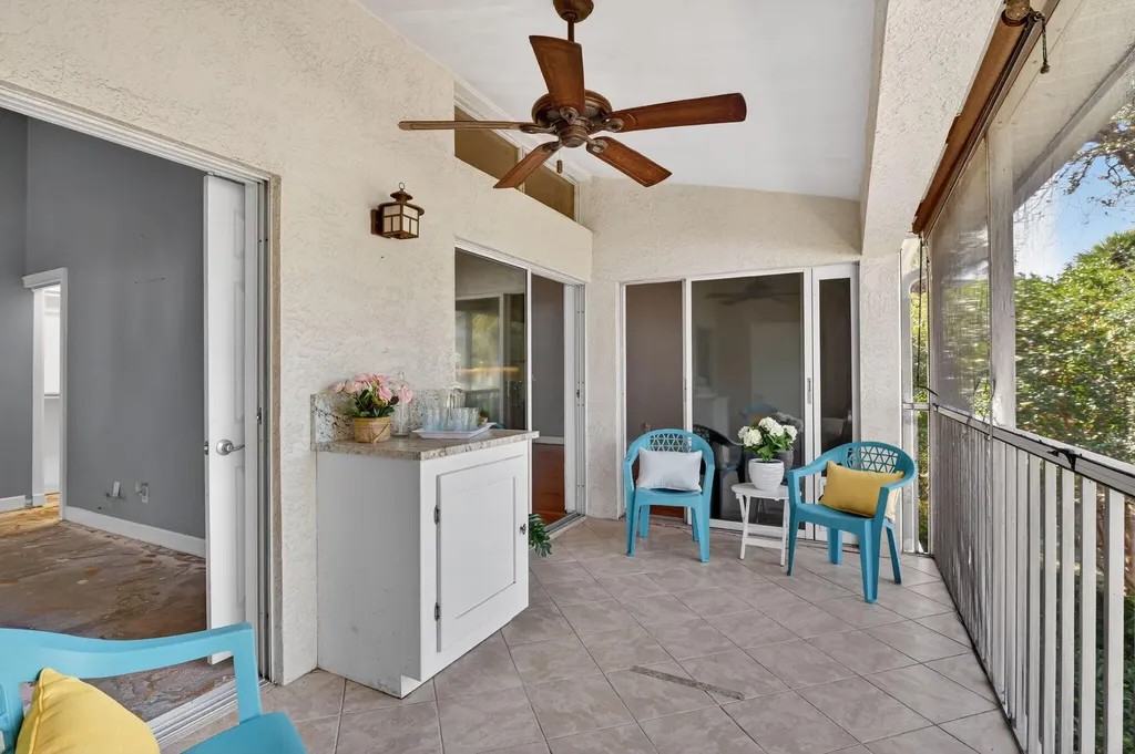 2810 Citrus Lake Drive Naples FL 34109