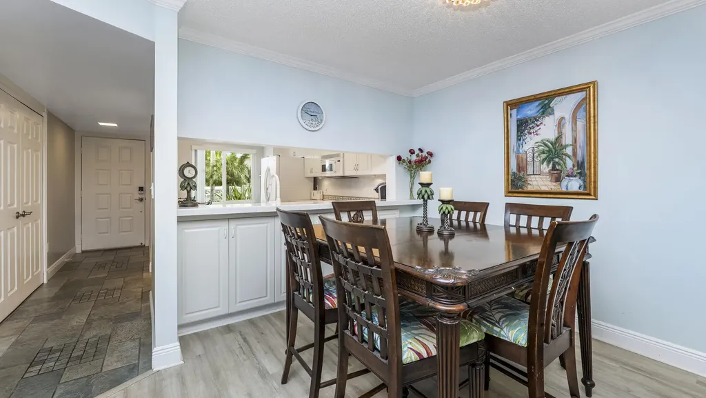 3032 Sandpiper Bay Circle Naples FL 34112