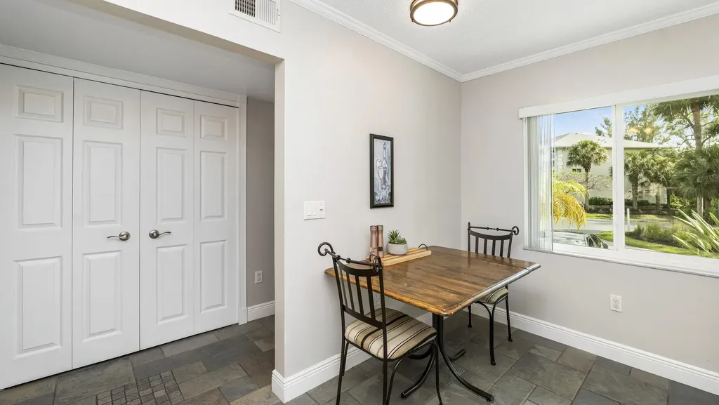 3032 Sandpiper Bay Circle Naples FL 34112