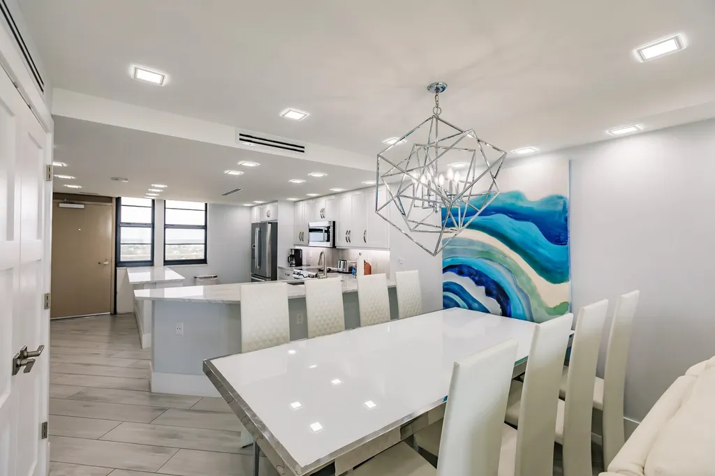 440 Seaview Court Marco Island FL 34145