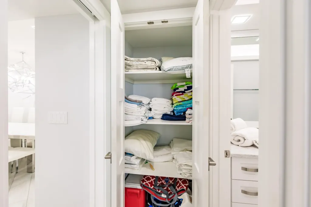 440 Seaview Court Marco Island FL 34145