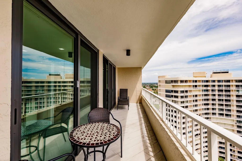 440 Seaview Court Marco Island FL 34145