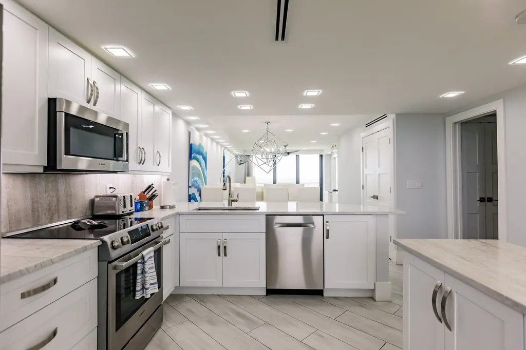 440 Seaview Court Marco Island FL 34145