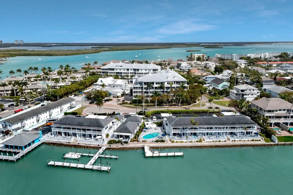 1170 Edington Place Marco Island FL 34145