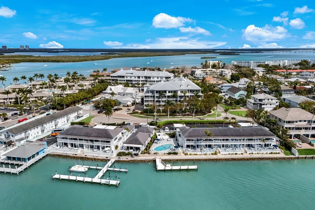 1170 Edington Place Marco Island FL 34145