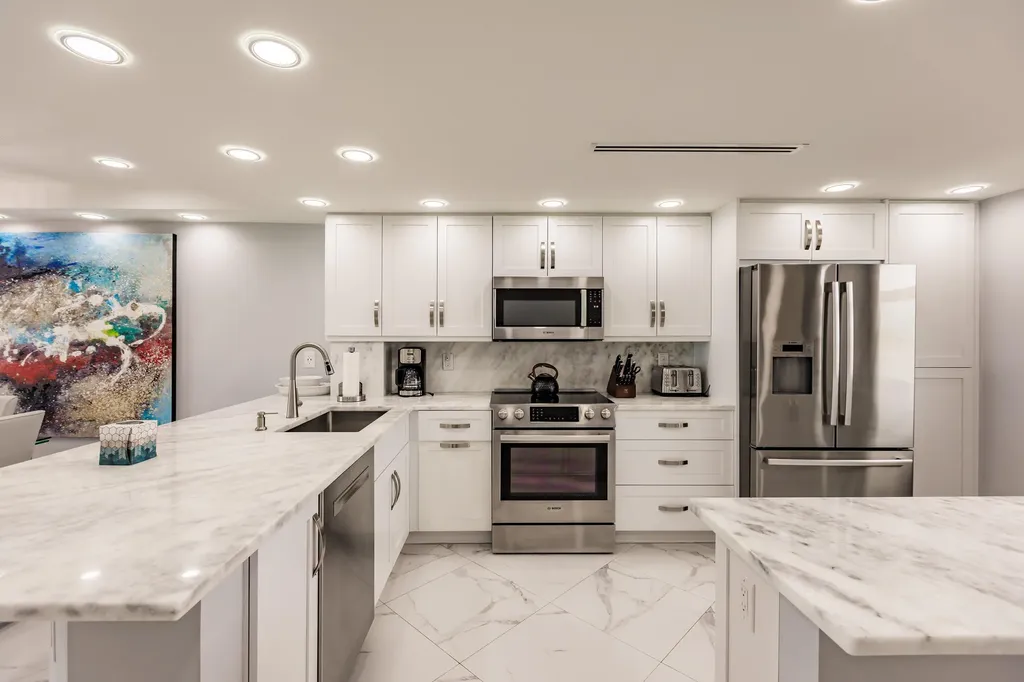 440 Seaview Court Marco Island FL 34145