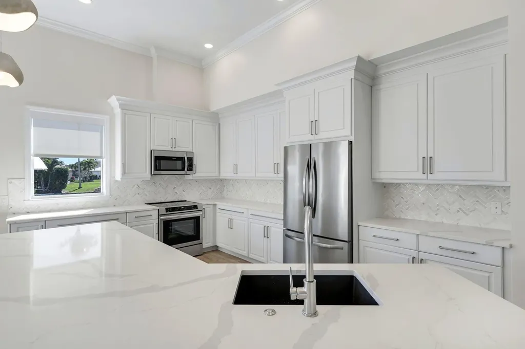 316 Waterleaf Court Marco Island FL 34145