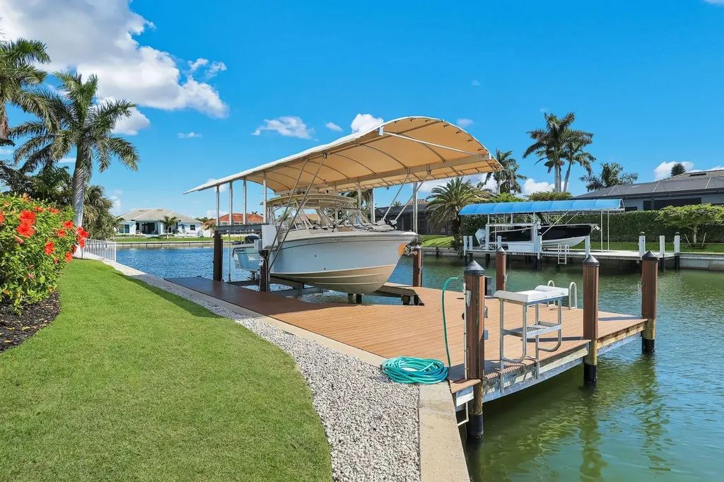 316 Waterleaf Court Marco Island FL 34145