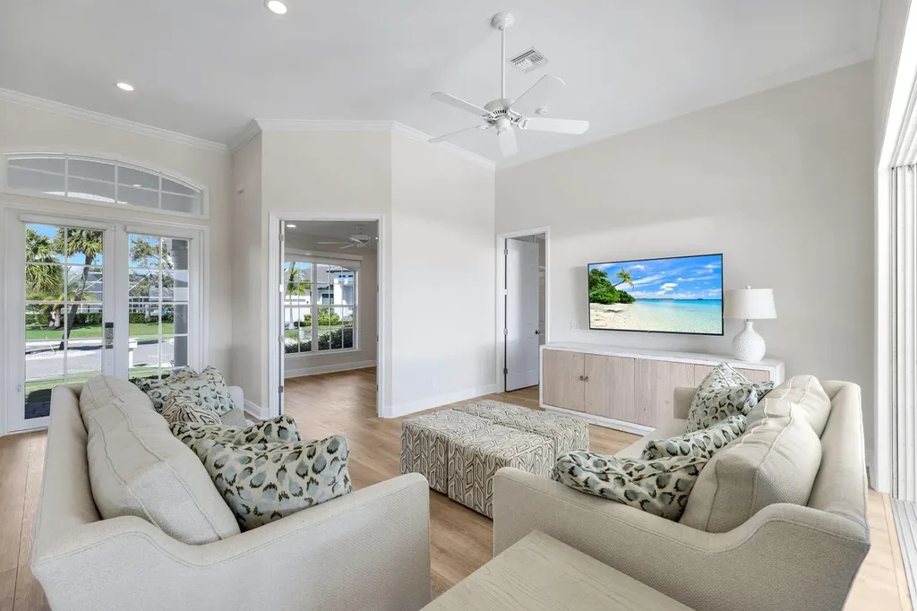 316 Waterleaf Court Marco Island FL 34145