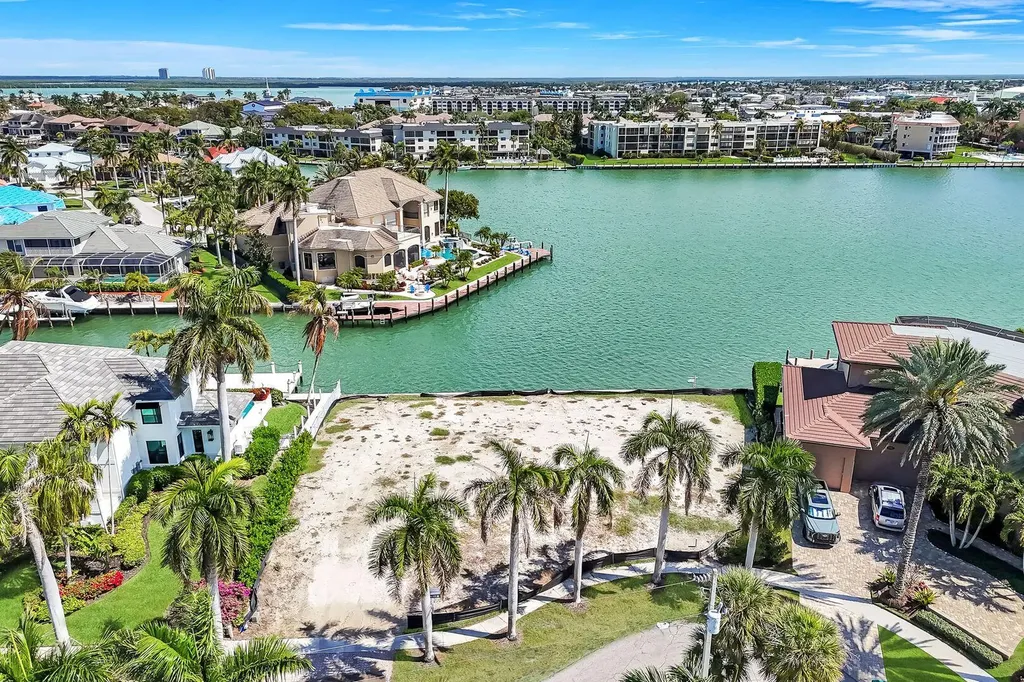 740 Rockport Court Marco Island FL 34145