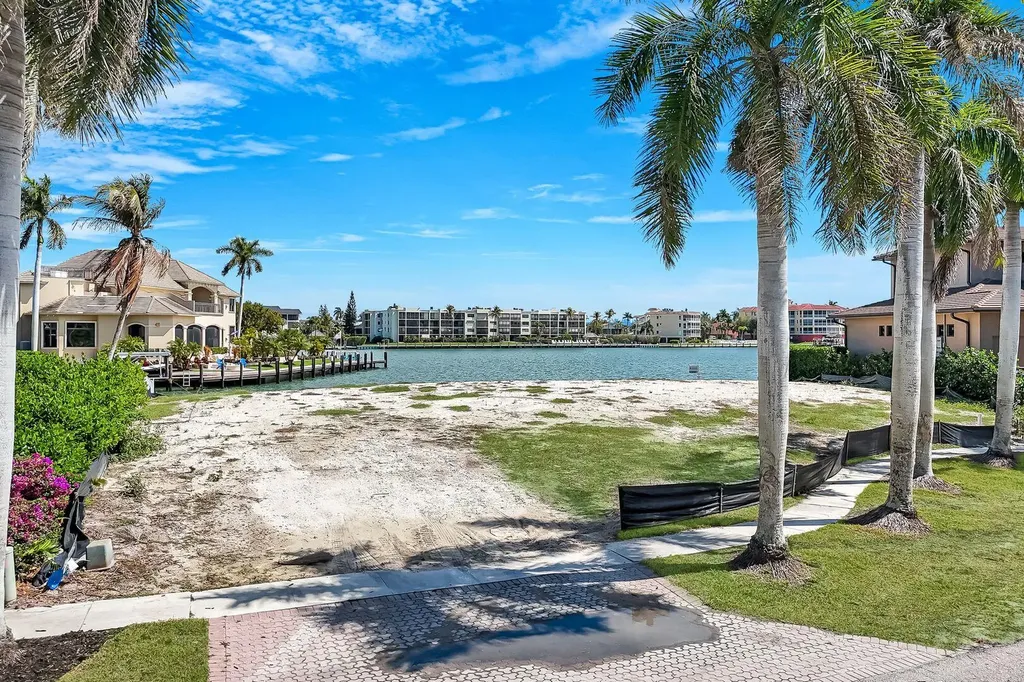 740 Rockport Court Marco Island FL 34145