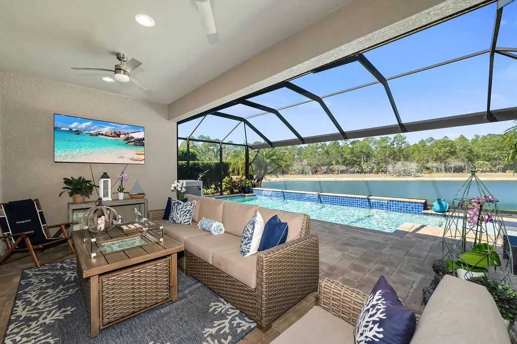 3783 Canopy Circle Naples FL 34120