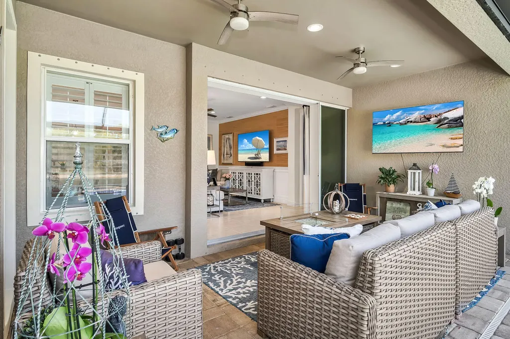 3783 Canopy Circle Naples FL 34120