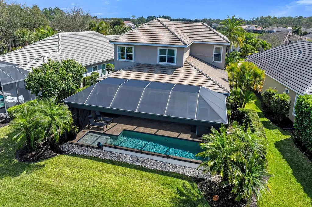 3783 Canopy Circle Naples FL 34120