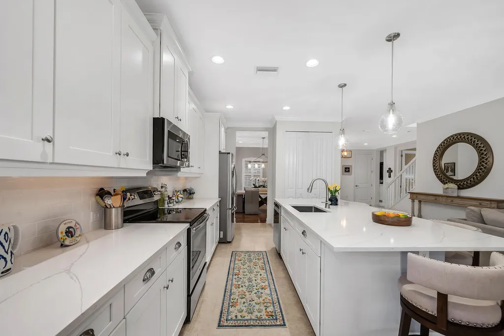 3783 Canopy Circle Naples FL 34120