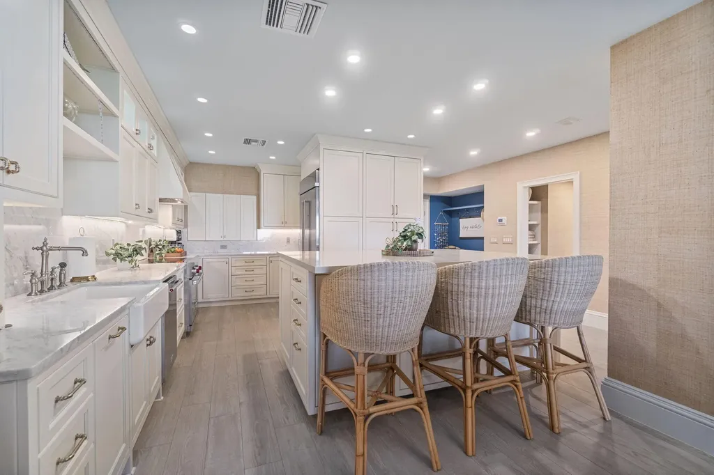 176 S Collier Boulevard Marco Island FL 34145