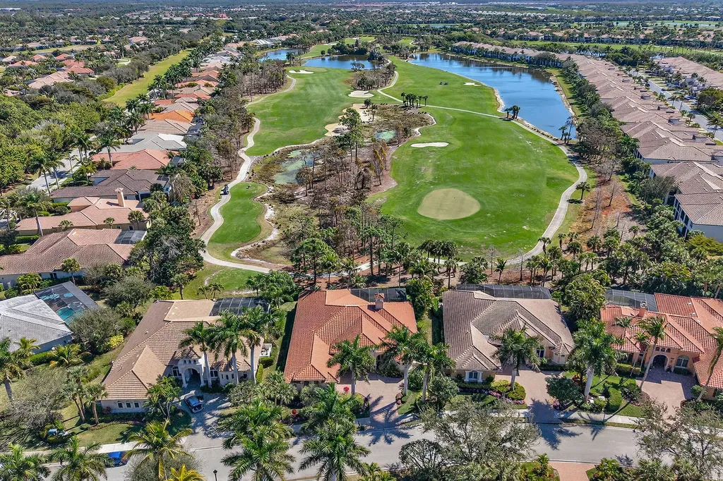 3848 Mahogany Bend Drive Naples FL 34114