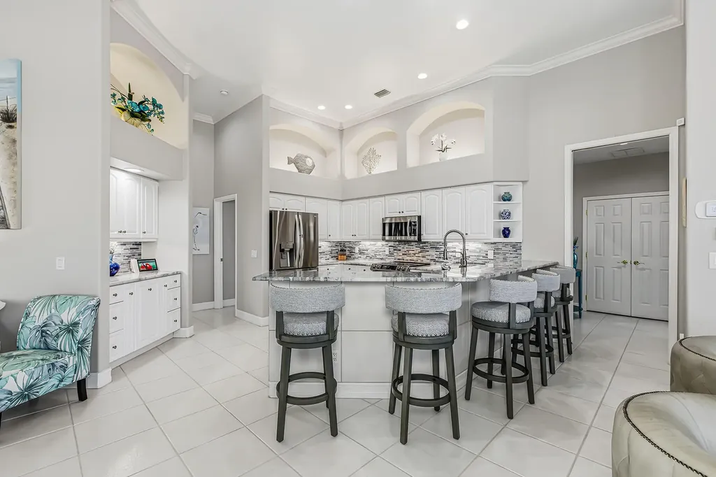 798 Sea Court Marco Island FL 34145