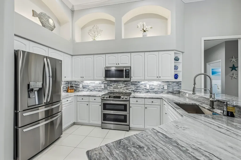 798 Sea Court Marco Island FL 34145