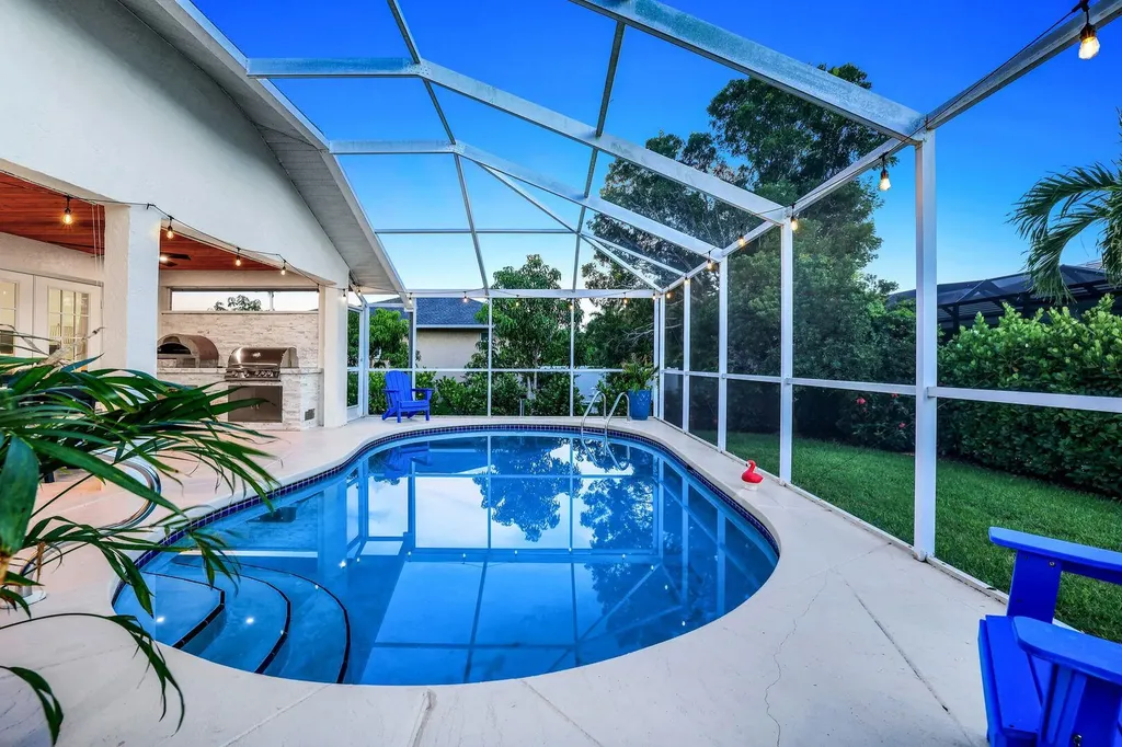 711 Tigertail Court Marco Island FL 34145