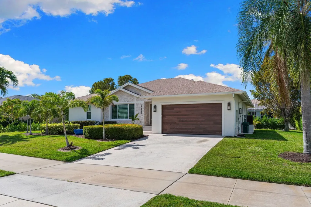 711 Tigertail Court Marco Island FL 34145