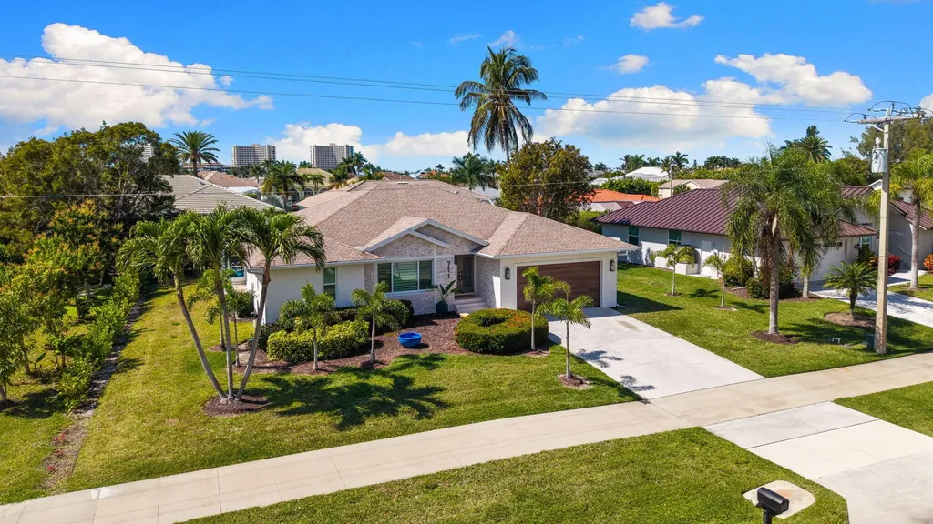711 Tigertail Court Marco Island FL 34145
