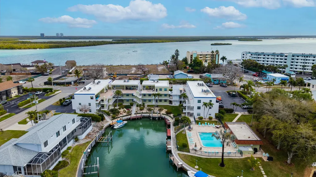 1148 Bald Eagle Marco Island FL 34145