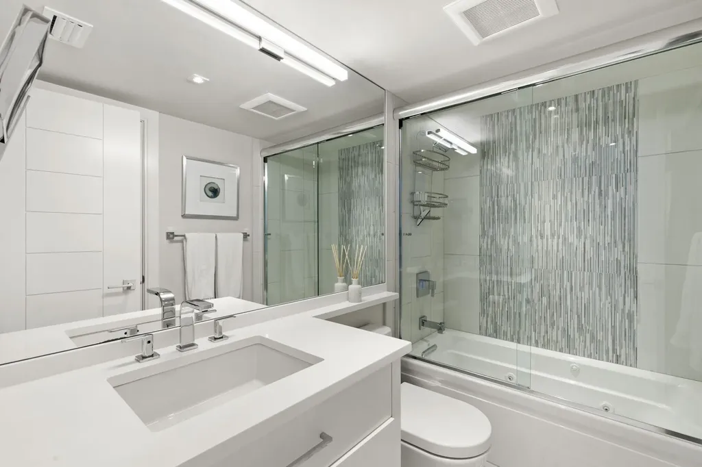 4001 Gulf Shore Boulevard N Naples FL 34103