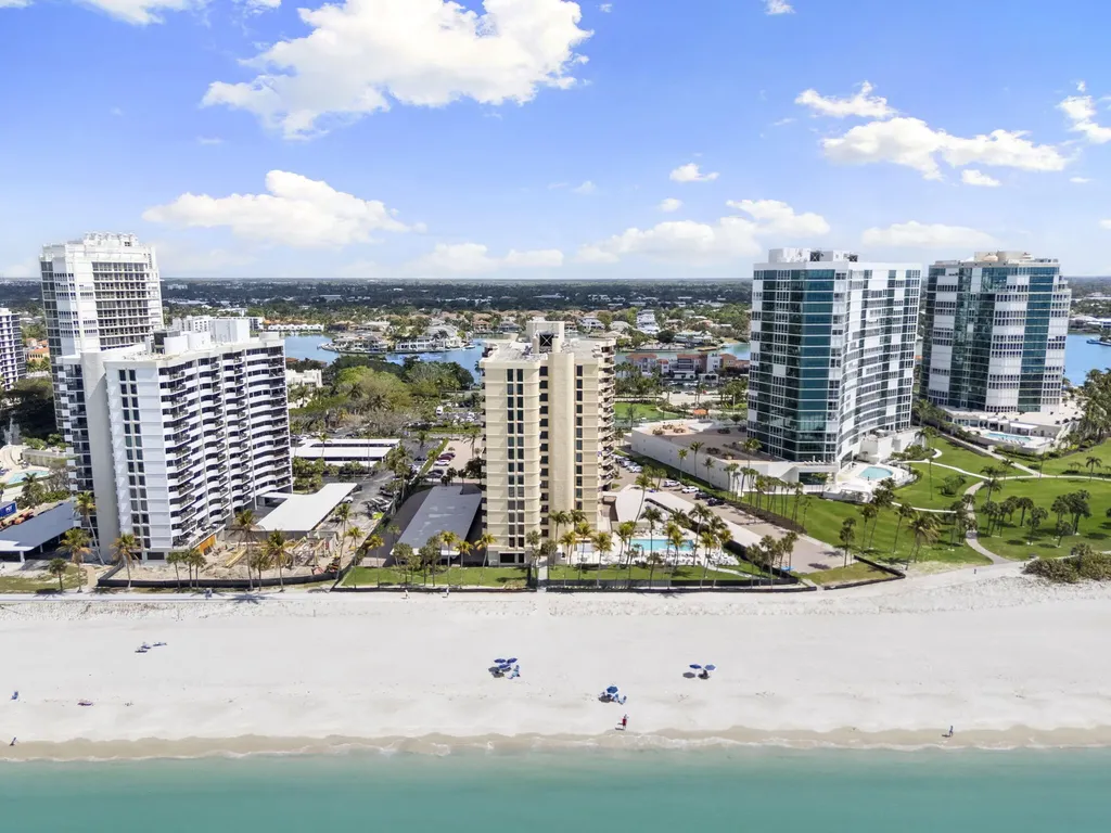 4001 Gulf Shore Boulevard N Naples FL 34103