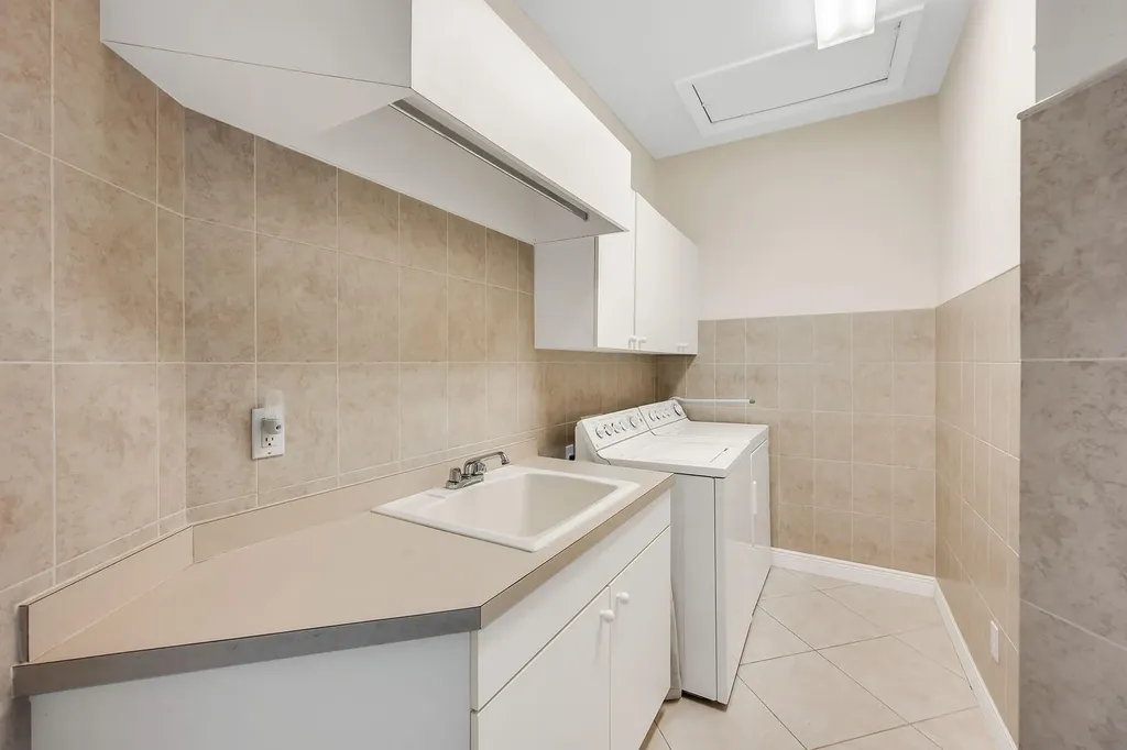 131 June Court Marco Island FL 34145